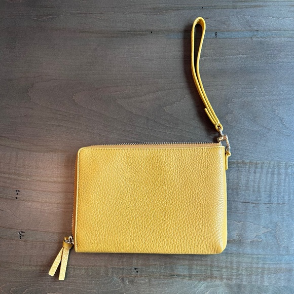 Tory Burch Wrislet/Wallet - Picture 3 of 5